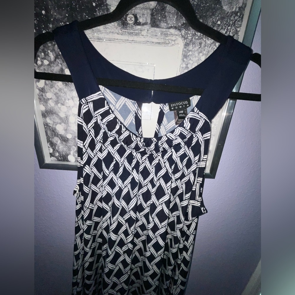 EN FOCUS STUDIO 14W SLEEVELESS SUNDRESS